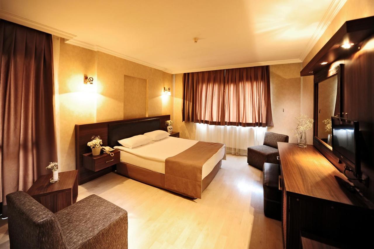Uestuen Hotel Alsancak Izmir Exterior photo