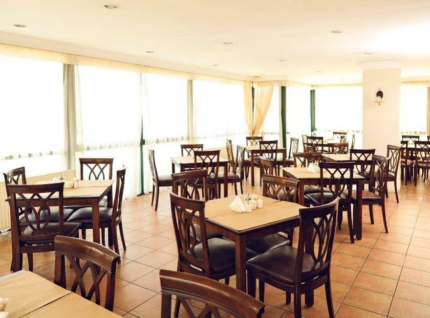 Uestuen Hotel Alsancak Izmir Exterior photo